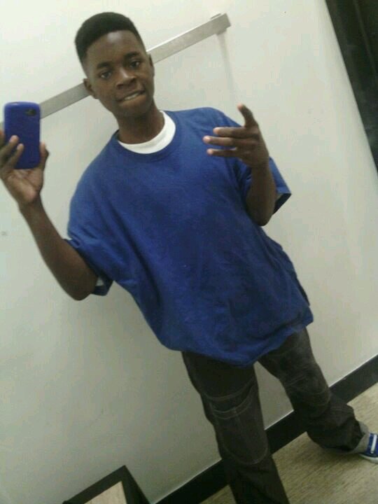 Fxxkkk 9/12 & Freeee Levvvv Thaaa Younggg Goonnnn .