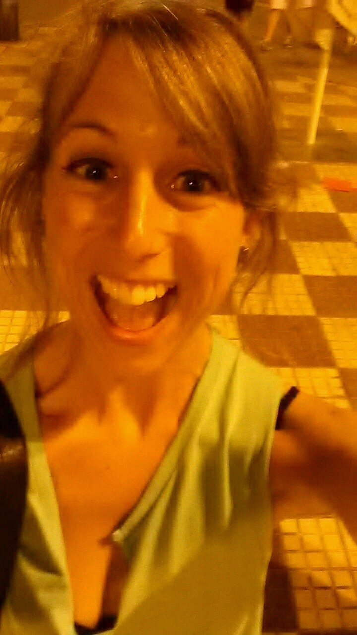 Ecommerce, online marketing, social media, & SEO in Barcelona. We should consider every day lost on which we have not danced at least once.