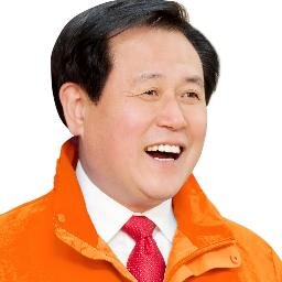 한국조폐공사 사장,워싱턴조지타운대 객원연구원,16대 국회의원,SBS앵커,서울대법대,천안고,아산송악출생