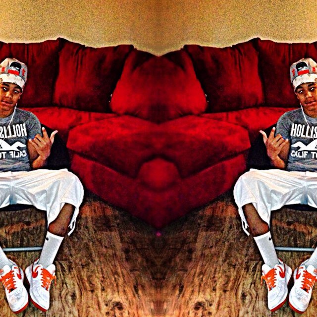 17 Young nigga chasin the Papa n da Dream Texas✈️AtlSpace