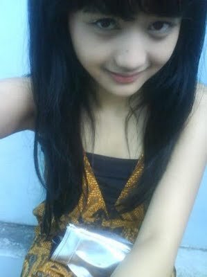 biasa saja yang penting happy :D #SINGLE