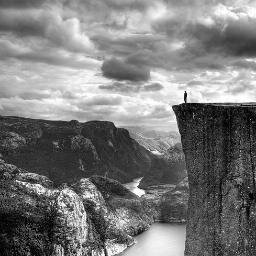 chunizhekov's profile picture. singleton