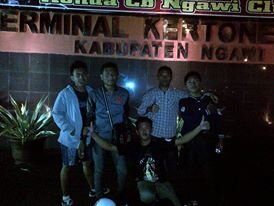 SfL racing ARIES PUTRA.HONDA mpm motor   ... in nganjuk
fb is R'vanz
SMKN 3 NGANJUK
.