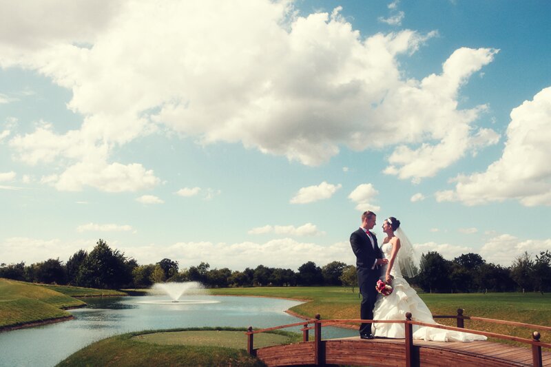 Stunning Nottingham Wedding Venue set in 340 acres of parkland & manicured grounds. Ideal for all celebrations.