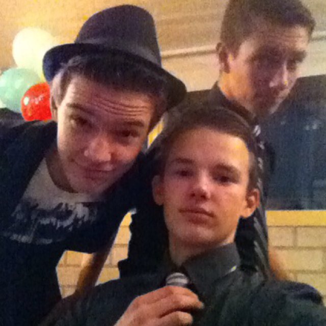 076 - snapchat: samvloon