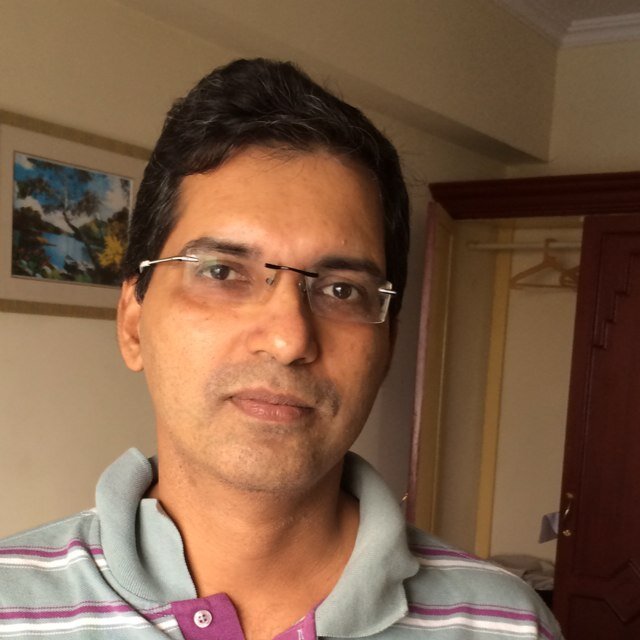 Orthopaedic surgeon