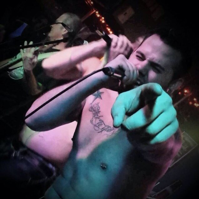 BlakeD_33's profile picture. 22 ,guitar ,racing#33 ,music(adtr) partyin chilin with friends ,sports,ridin my(HD)