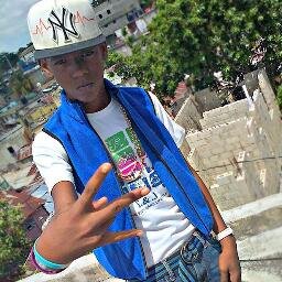 soy feo D' Nacimiento & tu Lindo de fotoshop, si soy Feo es por un propocíto por que por algo #DIOS me hizo asi