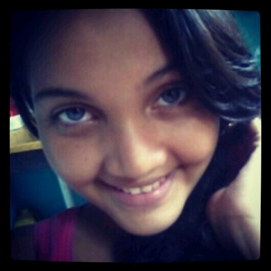 Oque falar dessa gata? ah, eu amo mt ela, ela que me alegra todas as manhãs e ela me faz mt bem. minha olhos azuis ♡k / @JamaicanaLinda