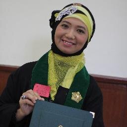 Mencari calon imam yg tidak merokok dan tdk suka nongkrong di warkop.  N 5 waktunya di msjid.