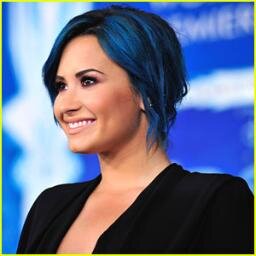 Stay Strong and never give up! Love you so much @ddlovato. You are my inspiration!!! Follow me Please!!!