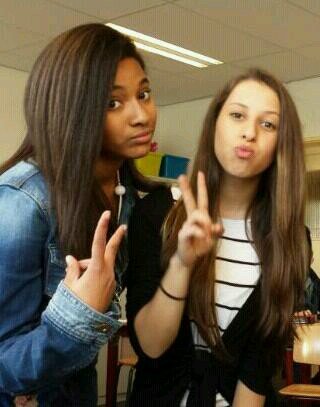 LOVE ALL MY BABE'S & MY SISSY//Familie#01//13jaar//Macedonië♡//Directioner//YoLo♥//Only Y♡U!!