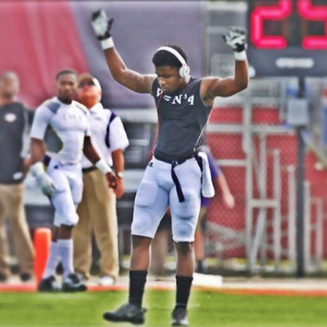 I dont look like what i been through, I look like where im going. . Follow me on IG: show_time9 #UNA