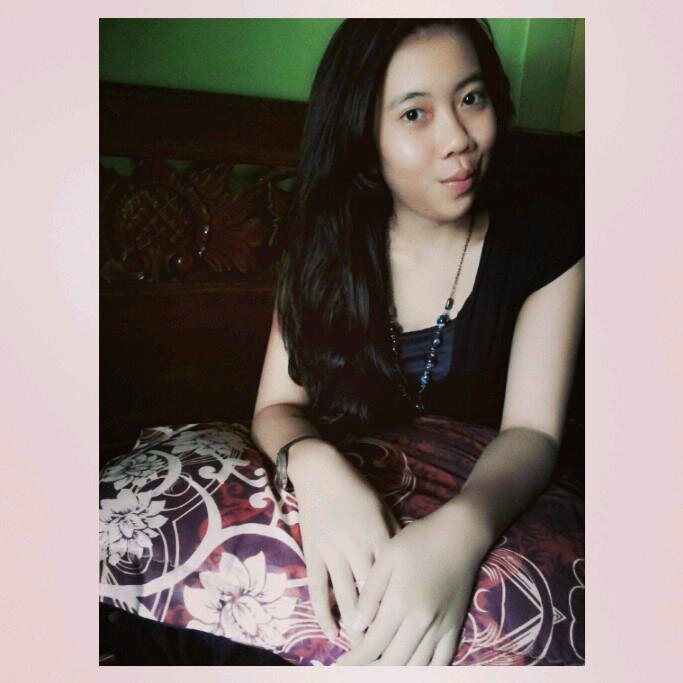 love Allah , Mam , Dad and all people who love me~