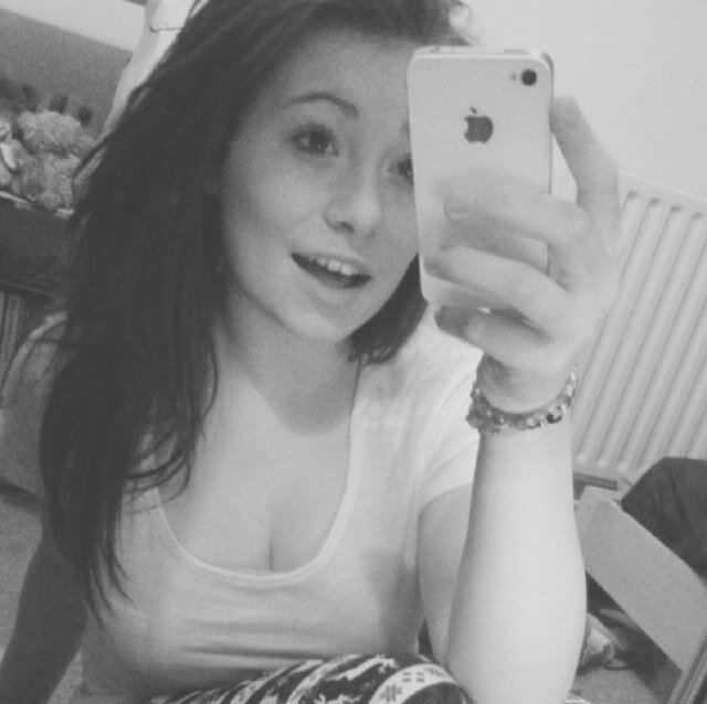 Cleeeo_xo's profile picture. cleo|seventeen|canada|single