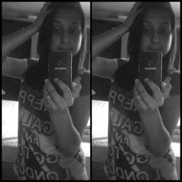 Deixe  o Sorriso mudar o mundo 
Mas não deixe o mundo mudar Seu Sorriso!!!

Não me julgue, você sabe o meu nome, não minha história..