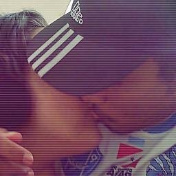 Sou como você me vê. Posso ser leve como uma brisa ou forte como uma ventania. Depende de quando e como você me vê passar.