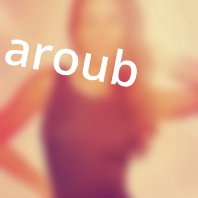 closed blog, posting on instagram: aroubalx➰