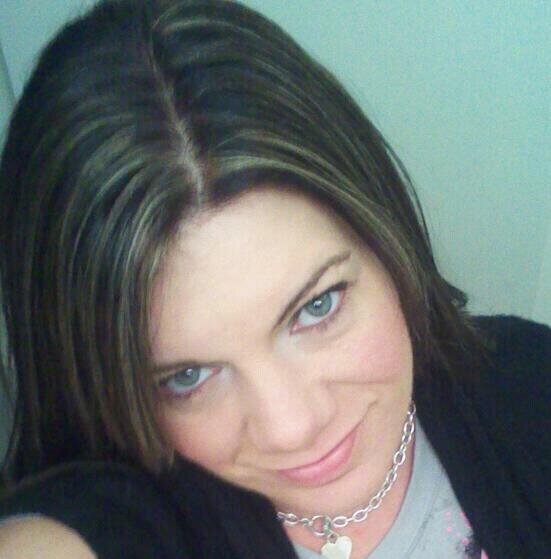 I am a 36 year old Virtual Assistant specializing in Real Estate Nationwide.