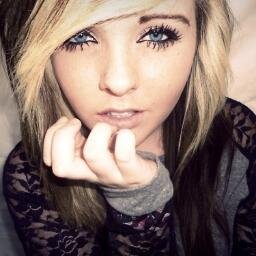 iiNoora's profile picture. Hey its {noura} ♚Im Beauty in the Simple things♡.I am Queen16Of siptember =)) ★instgram:nourxaa_