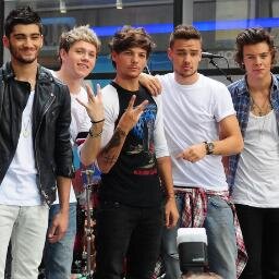 vas happenin, crazy mofos, leeyum, carrots, cats // follow me http://t.co/qqw4huh6gz and in my other twitter account :)