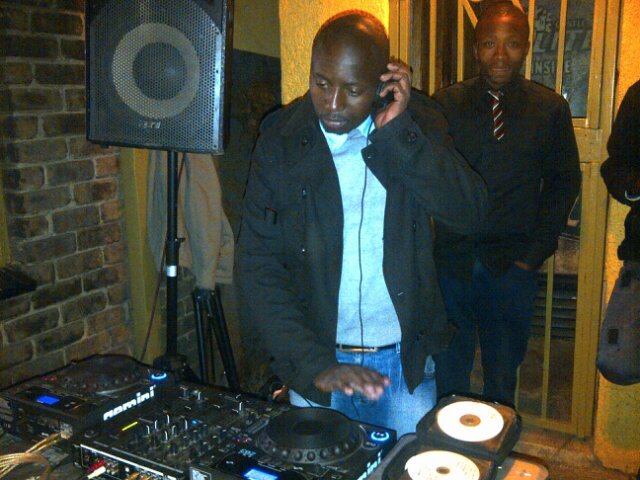 Dj_pilets's profile picture. 