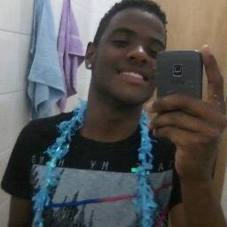 Vem com noois e se diverte .