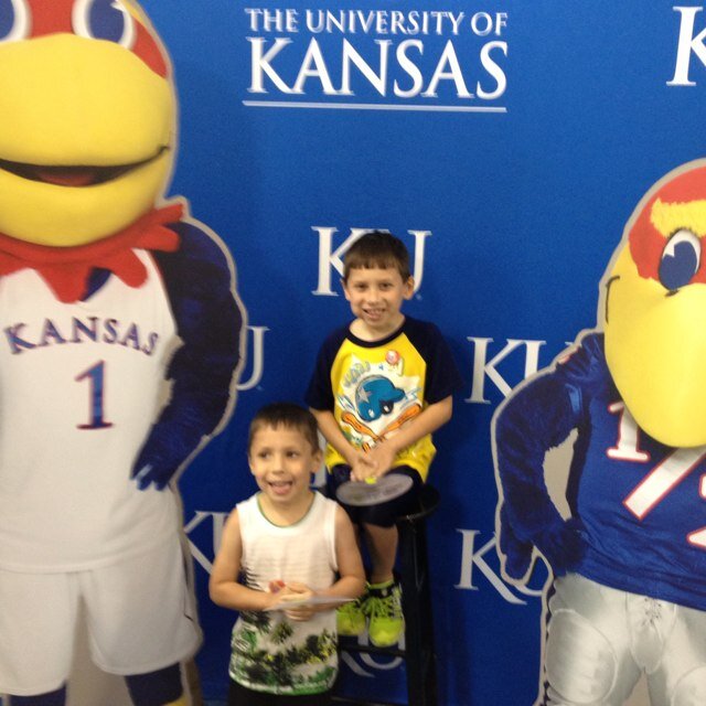 jmepmpn's profile picture. vino veritas