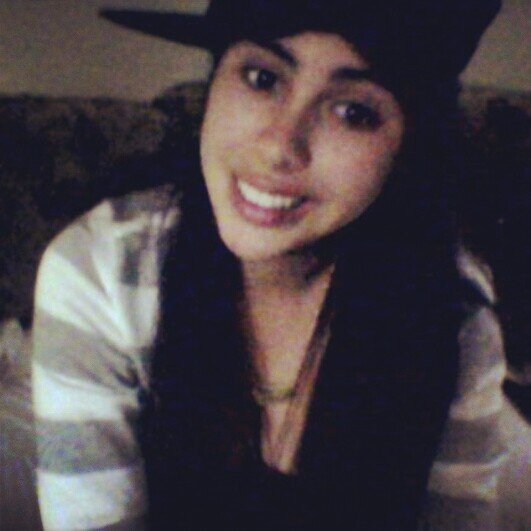 yesylovesu's profile picture. Yesenia. 23. Born in San Diego.             ΛΣΓ🌹 Fall '16