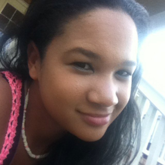 hi my name is chyanne. I love to play sports, hang with friends and i love to have fun. I am Single but having a great time being by myself