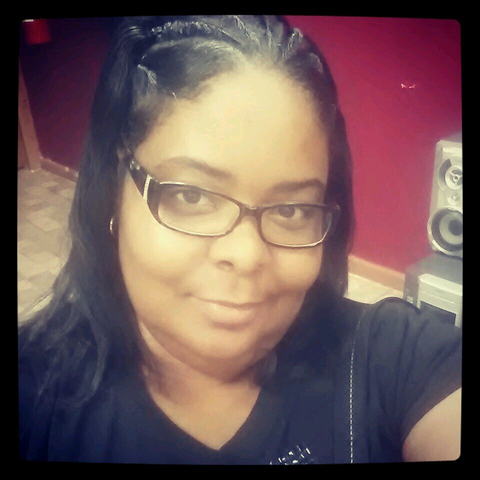 Mzmita37's profile picture. 