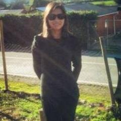 Yani_kate's profile picture. Porque para mi siempre es de noche; pero esta noche es como un atardecer, si logras que a la vida me asome, tus ojos sean los que brillen...