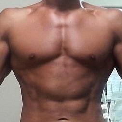 趣味は筋肉トレーニングです。朝起きてからまず筋トレ、昼休みに筋トレ、夜寝る前に筋トレ、この三回を毎日欠かさず行っています。バリタチなのでバリウケの人と仲良くなりたいです。
