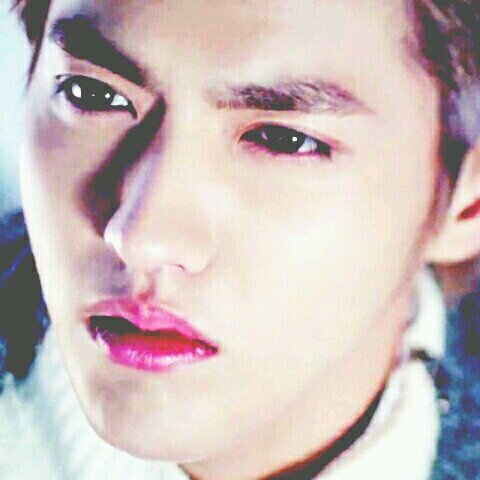 ห    ล่    อ    ม    า    ก    น   ะ   ค   รั   ช   .   ♥