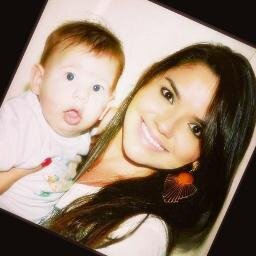 Enfermeira, apaixonada pela vida e encantada por verdadeiros sorrisos. Acima de tudo, creio e confio em DEUS!!