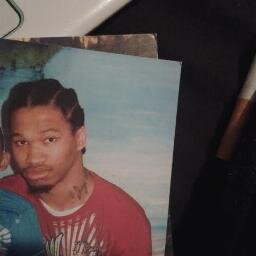 TheRoundTableym's profile picture. TheRoundTable/YMB