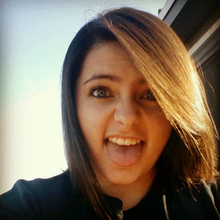 ya_girl_kleigh's profile picture. Just your ordinary girl living in this crazy world. Follow me i follow back :)