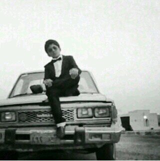 أنا الشخص الوحيد اللي رفض يقبلني التعريف... وانا العرف الوحيد اللي محد يعرف وش اسراري...