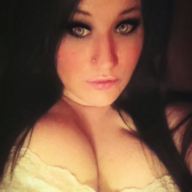 Promoter for Hawnz Dynasty Productions Visit: http://t.co/lh3fiRCh4K for booking/purchases Follow: @HawnzDynasty