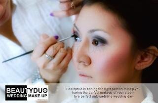 A very simply Make Up Artist and an aquarius gal who Live my life to d fullest-that's me OCHA