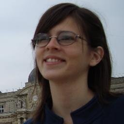 Linda Martel is a significant part of @UpdateMyAndroid.com, here to share the collection of best #android products and #apps for new users