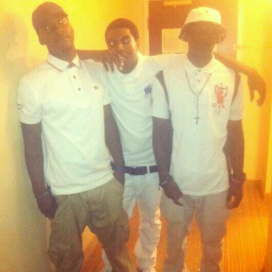 Gettin Stoned Makein Money Nd Turnin Up So follow Me Nd Get This Money.....