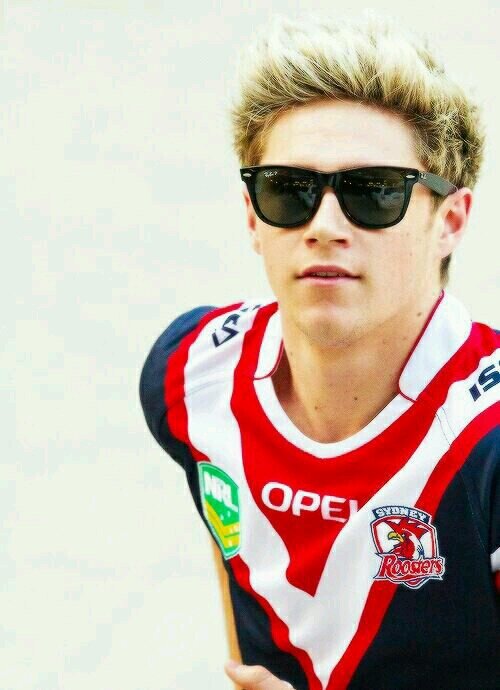niall | etero | single | si taylor niall è ottimista c: