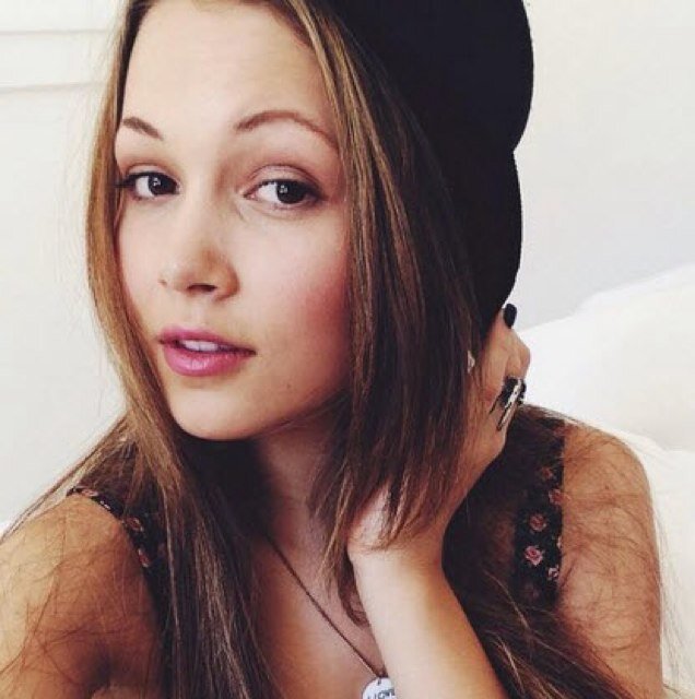 Sister of Chase and Adam. Step sis of Leo. {im the awesome one} #BionicSpeed #LabRatsRP #Single