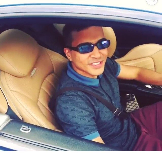 asimelahi's profile picture. Traveling the world, exploring new things. Love deep house music and ibiza. In my final year to the get my degree, Graphic Designer/ Design management