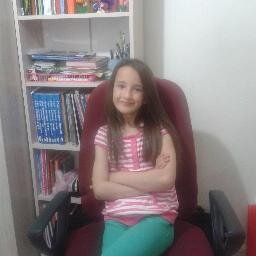 Violetta delisi,Rihanna hayranı,