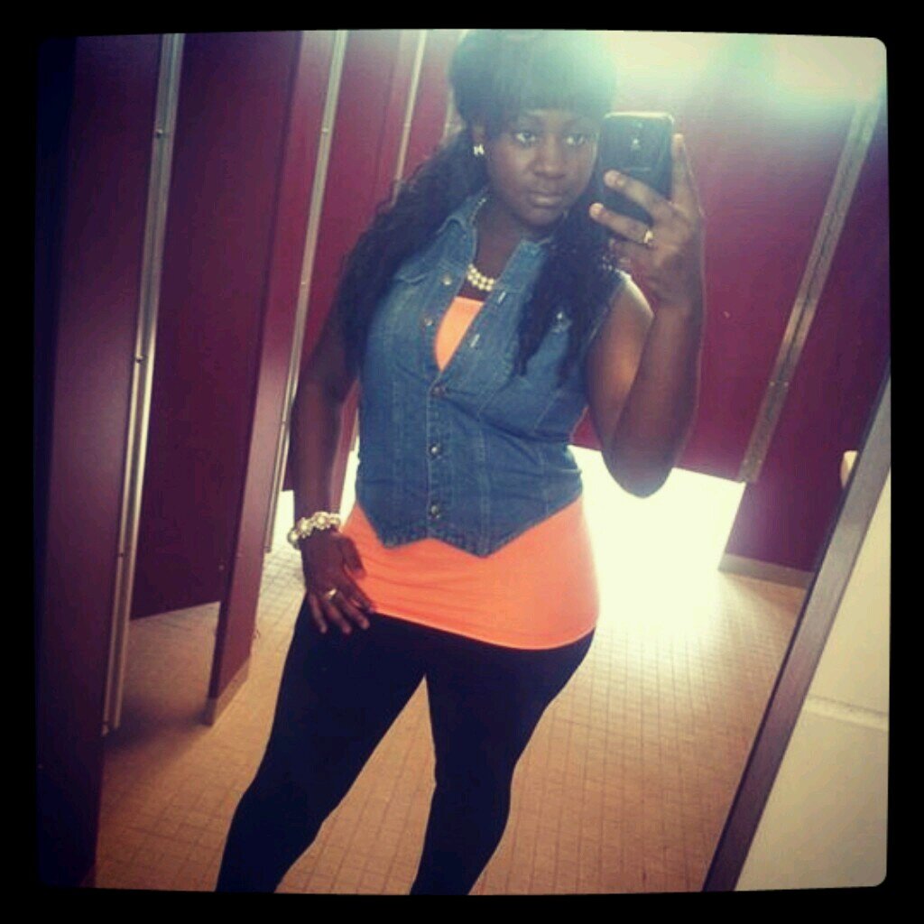 Jade_LovesHim's profile picture. *Class 0f 2016* Monmouth Girl #Teamfollowback :)