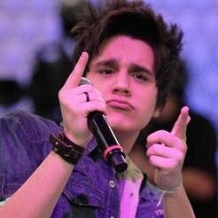 Eu troco minha paz por um beijo seu
Eu troco meu destino pra viver o seu s2 Luan Santana