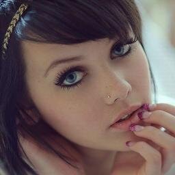 salut je suis actif jai des principes que la bonne renome vaut mieu que ceinture dore VIVRE AVEC LES GENS APPRENDRE A LAIMER CEST LE SUCRET DE LA VIE..........