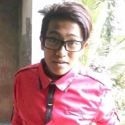 StrightFlushh's profile picture. I Love You Nurul Shanilza .. 
Jngan Rampas Dia Dari Saye ..
@_Nielzashaa @Strightflushh